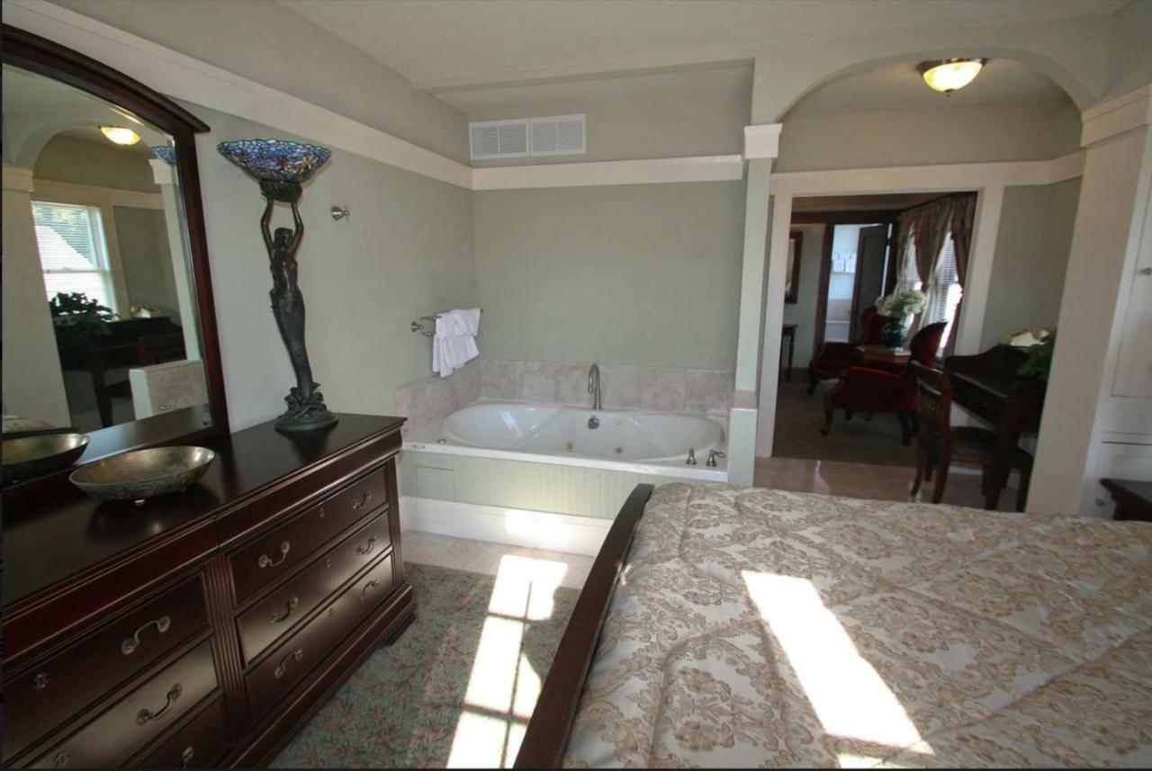 Shorelight Inn ベニシア エクステリア 写真
